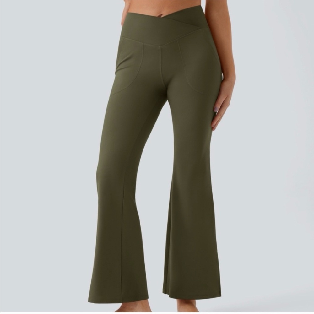 Crossover Split Hem Full Length Flare Leggings Olive Green Size XS